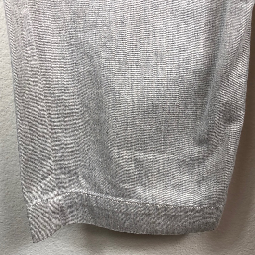 Isaac Mizrahi Light Gray Denim Jeans Size 2 - Picture 5 of 9
